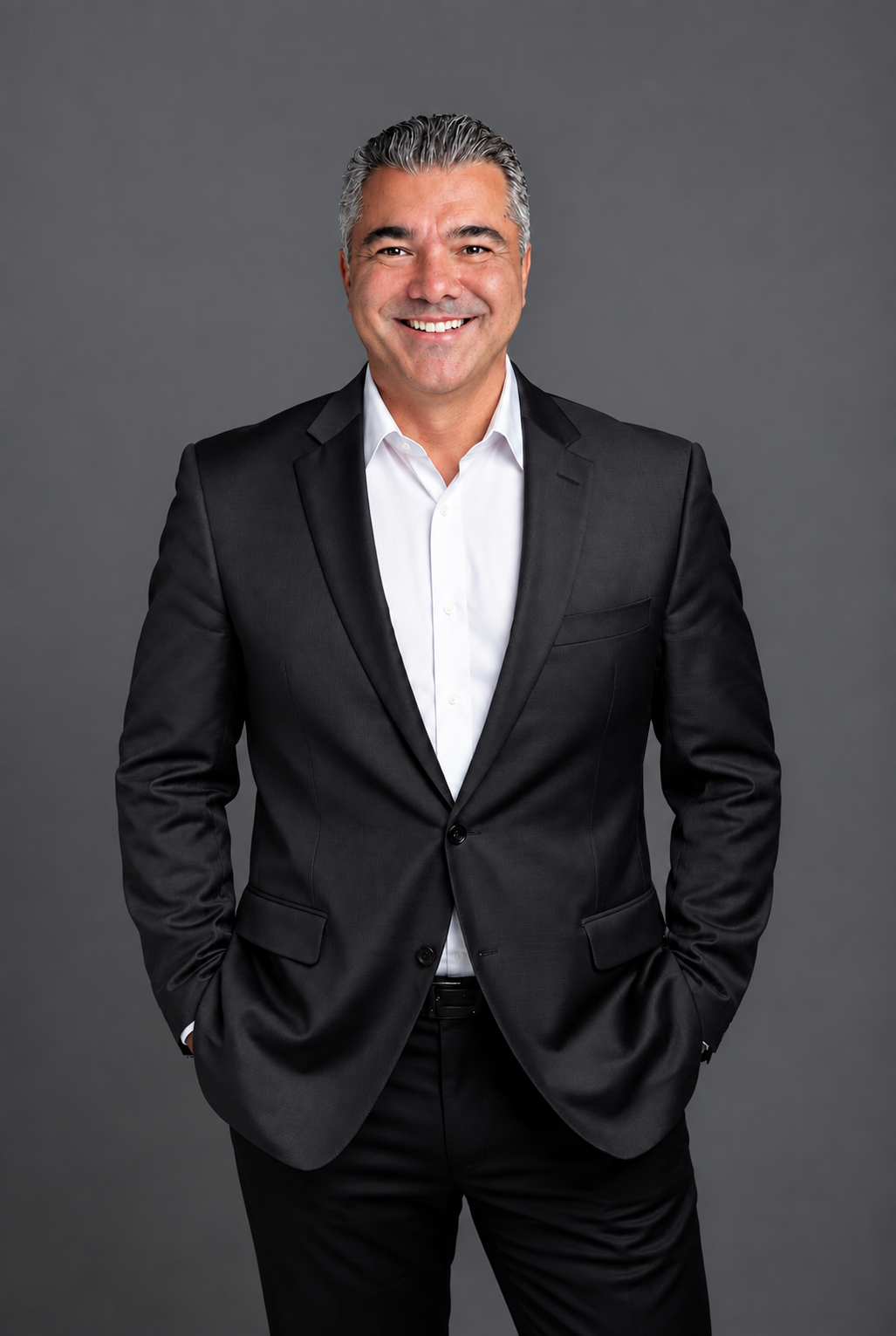 Leonardo Reis, Founder of American English Academy